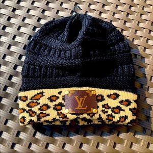 Women’s stocking caps.’s